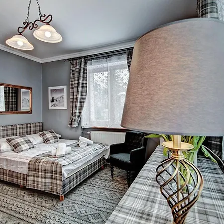 Δωμάτια σε οικογενειακή κατοικία Camaro