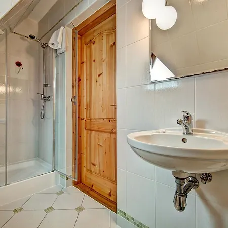 Camaro Δωμάτια σε οικογενειακή κατοικία Ζακοπάνε