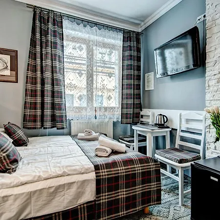 Camaro Δωμάτια σε οικογενειακή κατοικία *